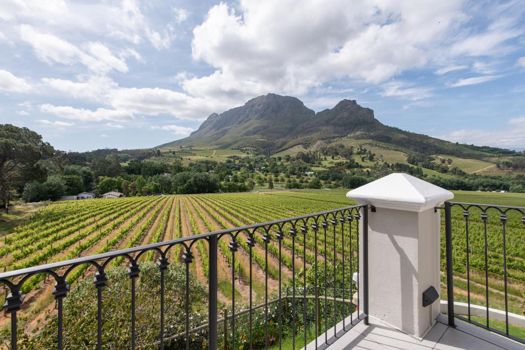 Banhoek Lodge Stellenbosch Exterior foto